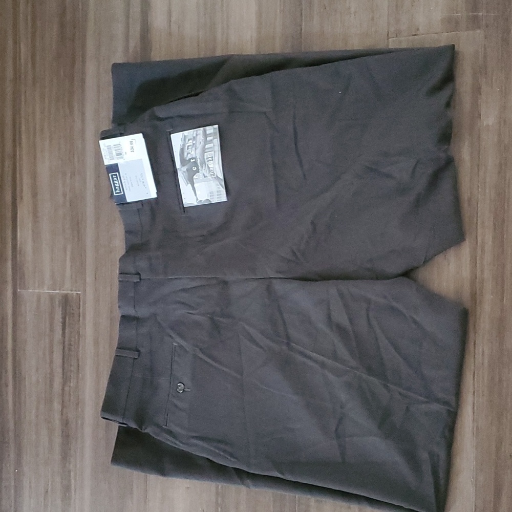 NWT Gray Haggar Dress pants